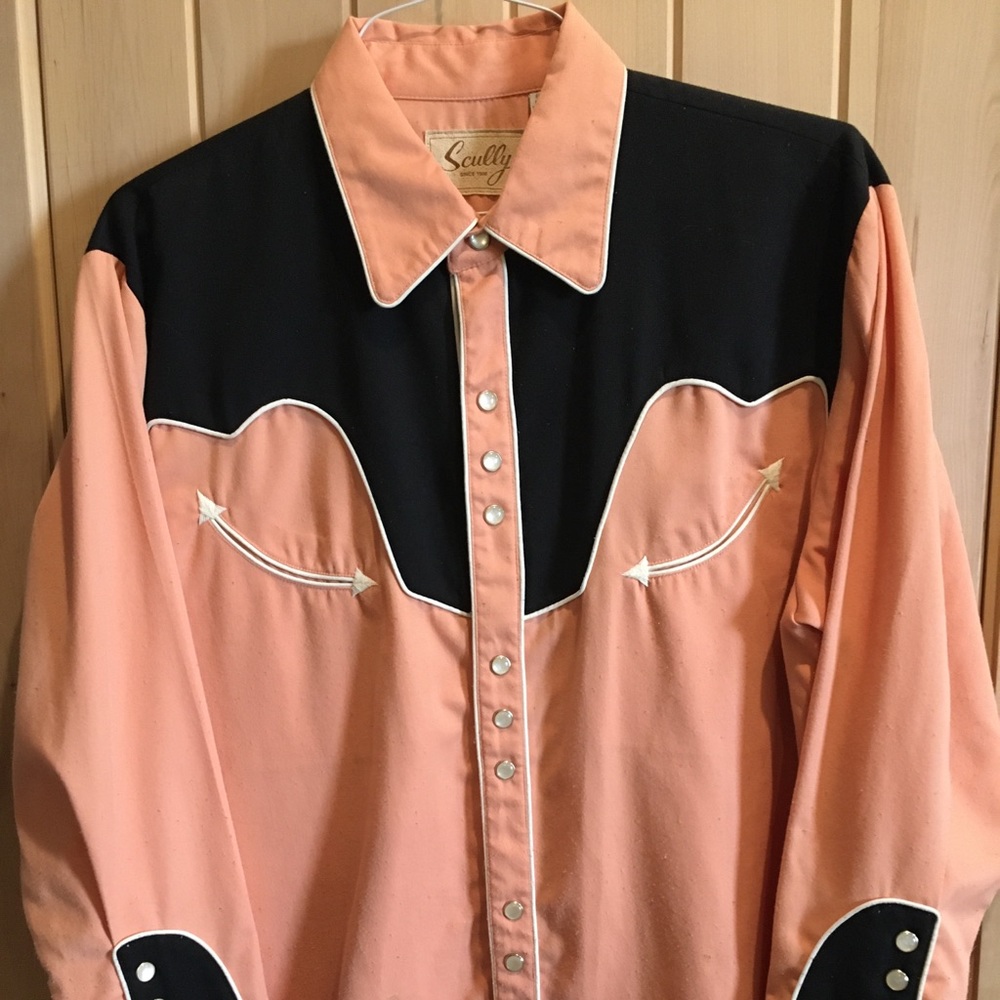 Scully peach with black yoke shirt